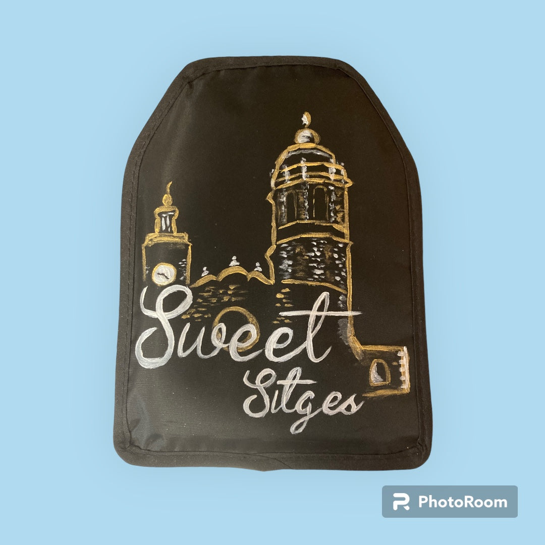 Sweet Sitges Wine Sleeve by Adam
